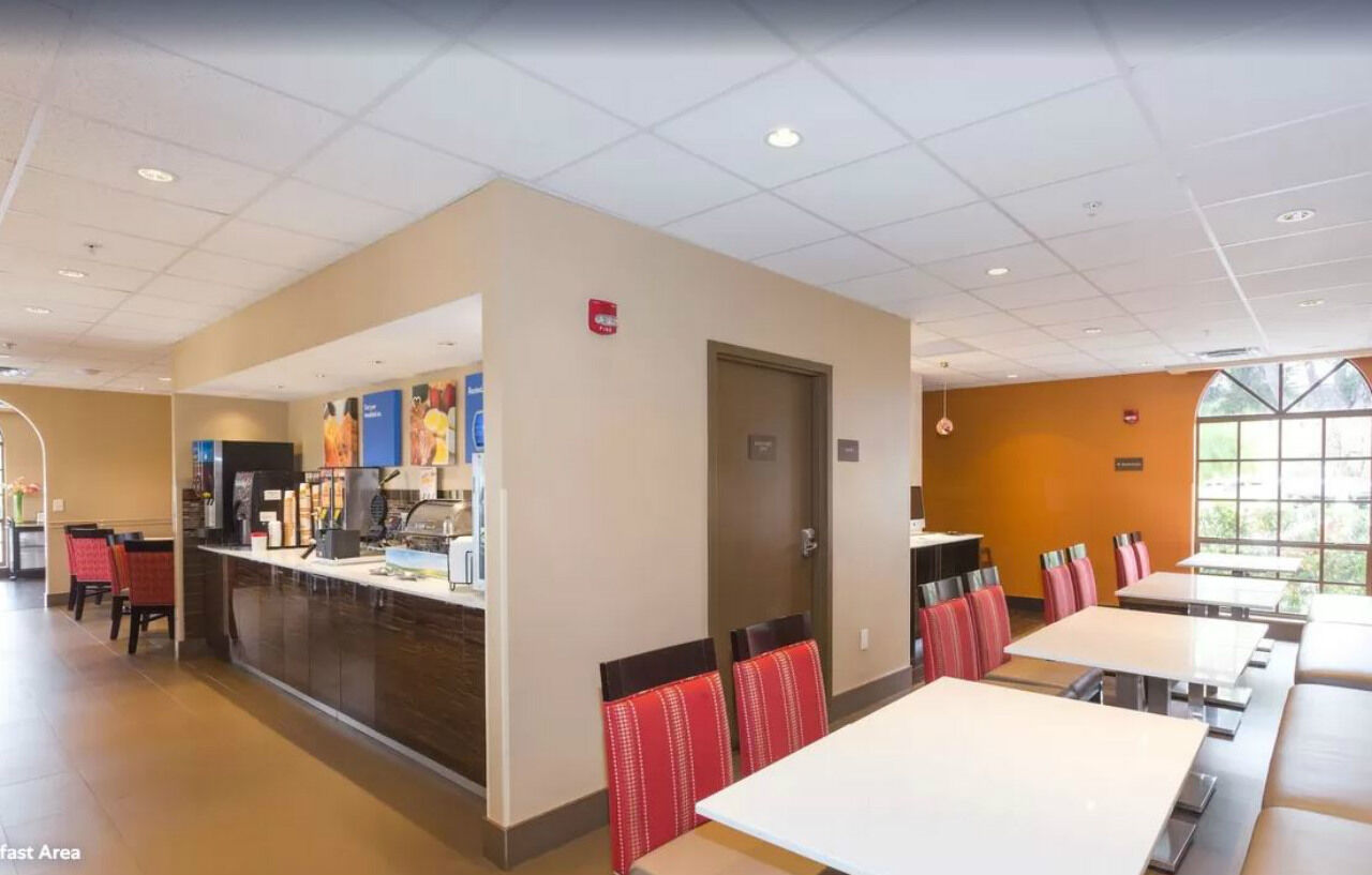 Baymont By Wyndham Bonita Springs Hotel Bagian luar foto